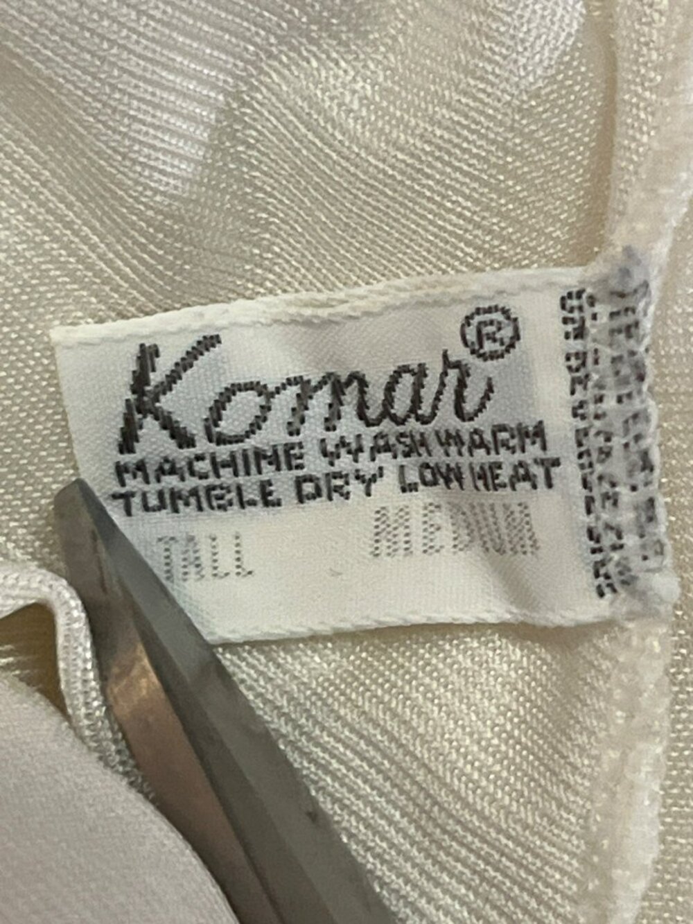 Komar Half Slip Womens M Tall Cream Nylon Lace Trim Vintage USA Small Bow - Picture 6 of 9